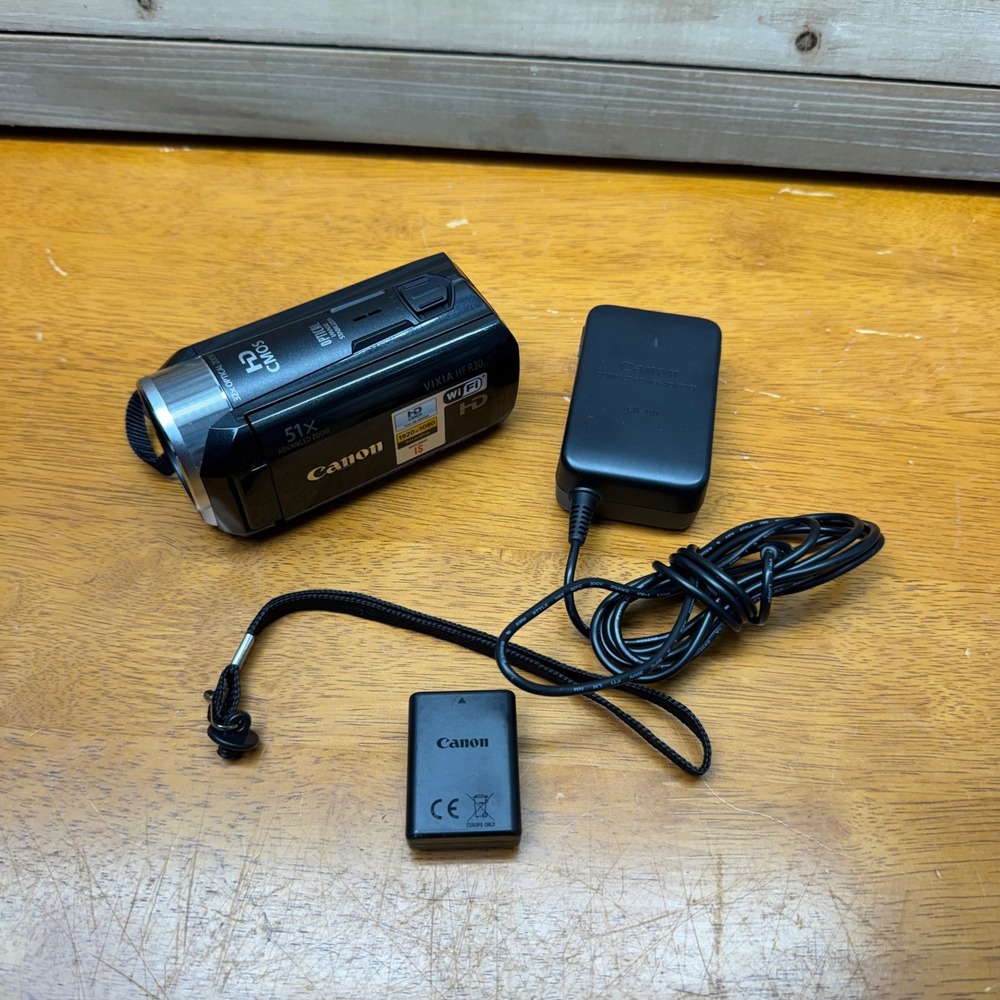 Canon VIXIA HF R30 Full HD Camcorder Blk 8GB WiFi 32x Optical 51x Advanced Zoom